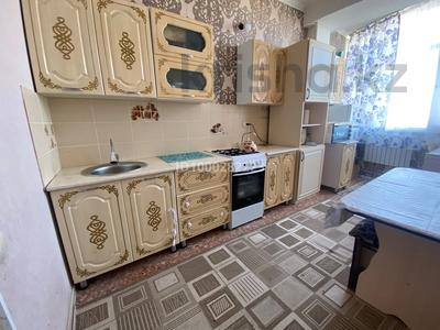 1-бөлмелі пәтер · 45 м² · 4/7 қабат, Атшабар — Толе би - Желтоксан, бағасы: 16 млн 〒 в Таразе