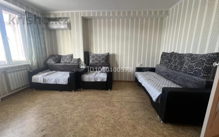 1-комнатная квартира · 46 м² · 6/9 этаж, Есенберлина 6 — 19 мкр за 150 000 〒 в Усть-Каменогорске — фото 2