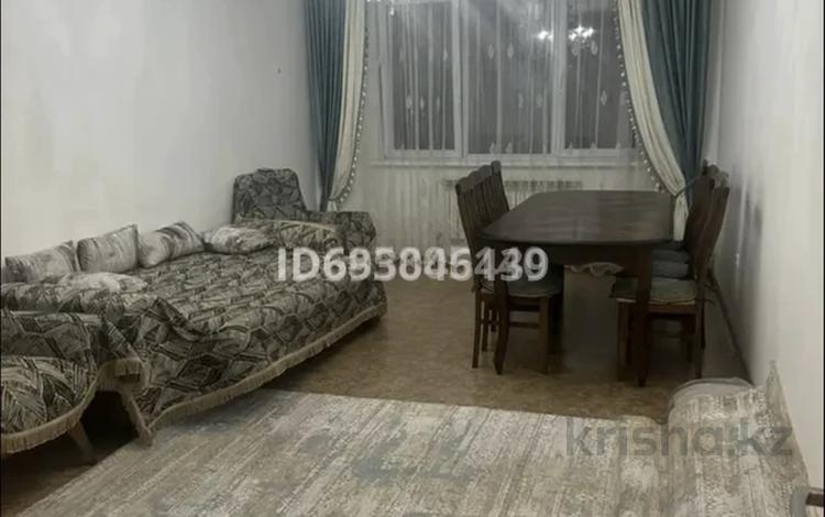 3-бөлмелі пәтер, 90 м², 3/5 қабат, 13-й микрорайон, 13-й микрорайон 4, бағасы: 36 млн 〒 в Алматы, Алатауский р-н — фото 2