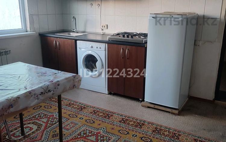 1-комнатная квартира · 32 м², мкр Акбулак, ул. Сарытогай 1 — Рыскулова, угол Шарипова за 145 000 ₸ в Алматы, Алатауский р-н — фото 9