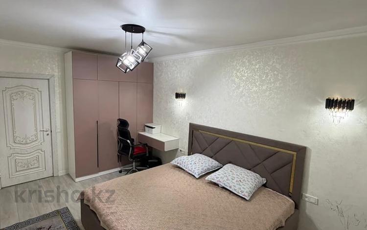 3-комнатная квартира · 90 м² · 9/12 этаж, мкр Кайтпас 1, Байдибек би 116 за 300 000 ₸ в Шымкенте, Каратауский р-н — фото 2