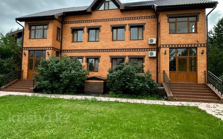Отдельный дом · 8 комнат · 600 м² · 10 сот., Окжетпес 5 за 270 млн ₸ в Бурабае — фото 2