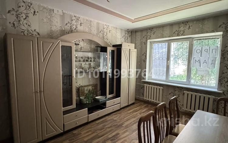 2-бөлмелі пәтер · 54 м² · 1/5 қабат, Водник-2 72 — Водник-2, 72, бағасы: 24 млн ₸ в Боралдае (Бурундай), мкр Водник-2 — фото 7
