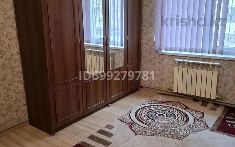 3-комнатная квартира · 70 м² · 1/5 этаж, Отырар мөлтек ауданы 32 — Музыка мектебі, орталық аурухана, бассейн, мектеп за 120 000 ₸ в Туркестане — фото 2