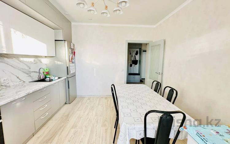 2-комнатная квартира · 68.2 м² · 7/9 этаж, Каирбекова 358/3 за 33 млн ₸ в Костанае — фото 2