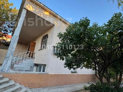 Свободное назначение, офисы · 382 м² за 150 млн ₸ в Шымкенте, Енбекшинский р-н