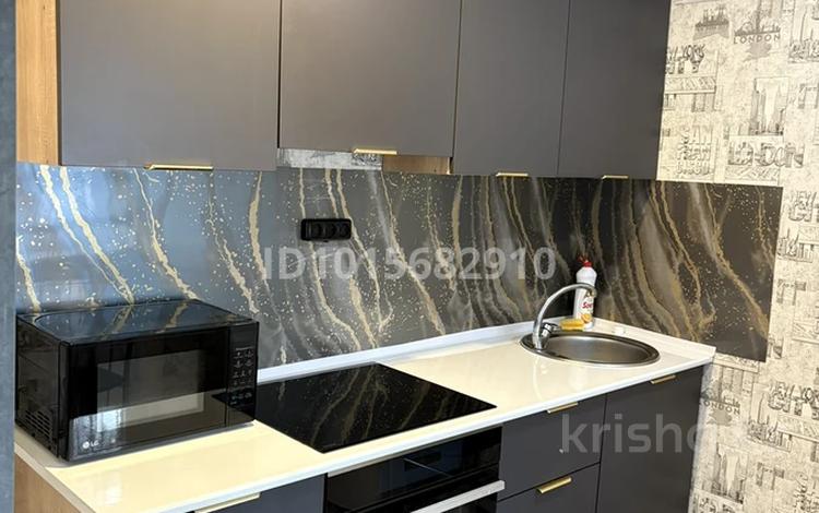 1-бөлмелі пәтер · 31.8 м² · 1/5 қабат, Республики, бағасы: 7 млн ₸ в Темиртау — фото 2