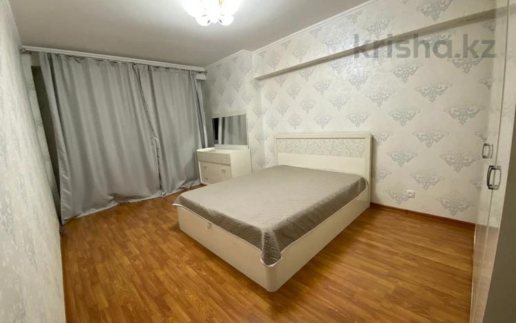 3-комнатная квартира, 73 м², 2/5 этаж, жандосова — розыбакиева за 48 млн 〒 в Алматы, Бостандыкский р-н — фото 2