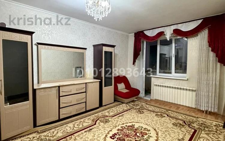 2-бөлмелі пәтер · 67 м² · 3/9 қабат, мкр 12 22, бағасы: 150 000 ₸ в Актобе — фото 2
