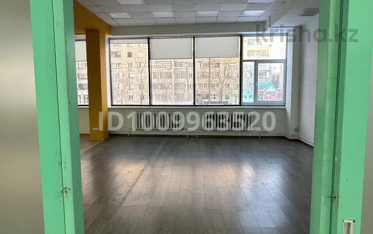 Еркін, кеңселер, дүкендер мен бутиктер, білім орталықтары, ойын-сауық, кабинеттер және жұмыс орындары, студиялар · 45 м², бағасы: 200 000 〒 в Павлодаре — фото 2