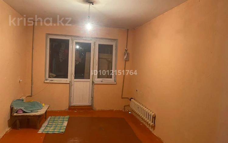 1-комнатная квартира · 54 м² · 2/5 этаж, ул. Шокана Уалиханова 186А за 110 000 ₸ в Шымкенте, Енбекшинский р-н — фото 2