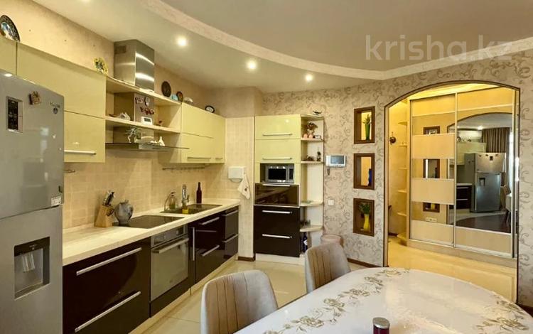 3-бөлмелі пәтер · 100 м² · 11/17 қабат, Абая 150/230 — ТОРГ, бағасы: 75 млн ₸ в Алматы, Бостандыкский р-н — фото 5