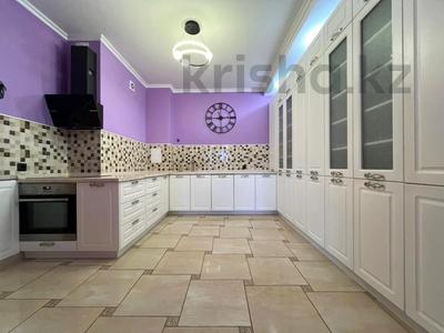 5-комнатная квартира · 160 м² · 3/8 этаж, Мкр. Мирас 157/5 — Аскарова-Садыкова за 900 000 〒 в Алматы, Бостандыкский р-н