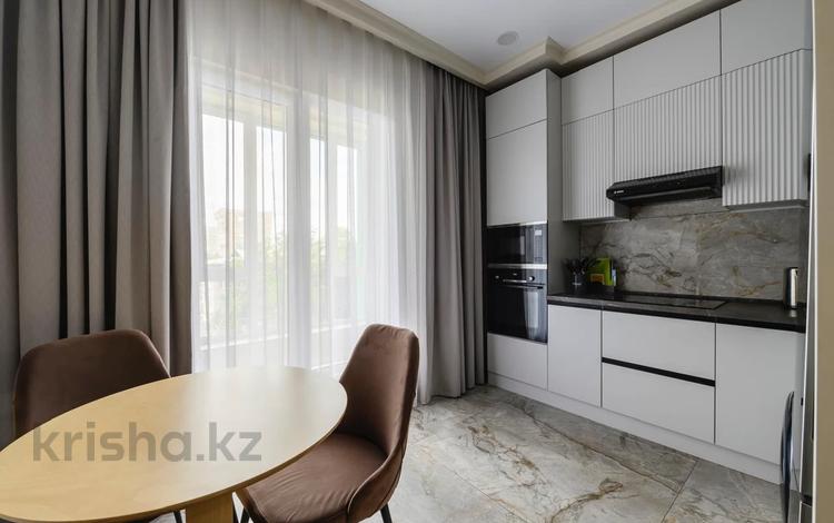 2-комнатная квартира · 55 м² · 4/16 этаж, Манаса 109а за 450 000 ₸ в Алматы, Алмалинский р-н — фото 2