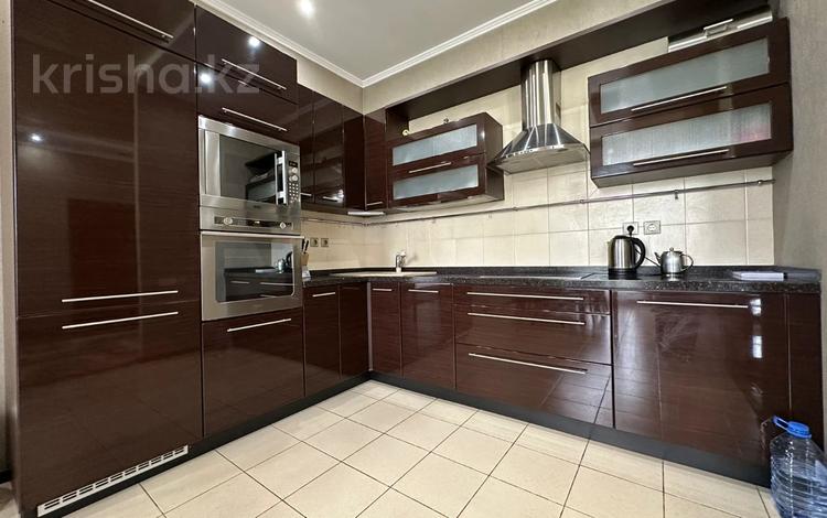 2-бөлмелі пәтер · 90 м² · 3/7 қабат, Фурманова 301, бағасы: 650 000 ₸ в Алматы, Медеуский р-н — фото 66