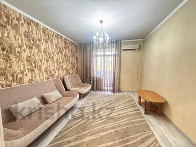 2-комнатная квартира, 55 м², 4/4 этаж, Назарбаева 3 за 23 млн 〒 в Караганде, Казыбек би р-н