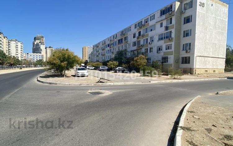 3-комнатная квартира · 100 м² · 1/5 этаж, 13-й мкр 38 за 30 млн ₸ в Актау — фото 2