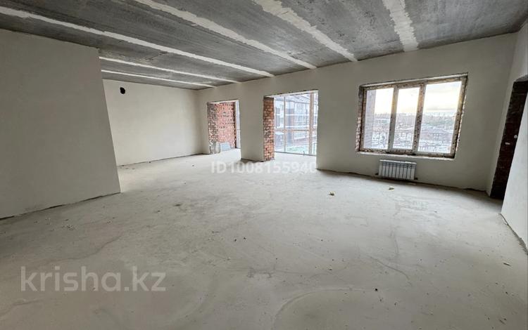 5-бөлмелі пәтер · 178 м² · 2/4 қабат, ​Улица Набережная, 25Б 25/8, бағасы: 75 млн ₸ в Петропавловске — фото 2