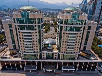 5-комнатная квартира · 220 м² · 17/18 этаж, Назарбаева 223 за 190 млн ₸ в Алматы, Бостандыкский р-н