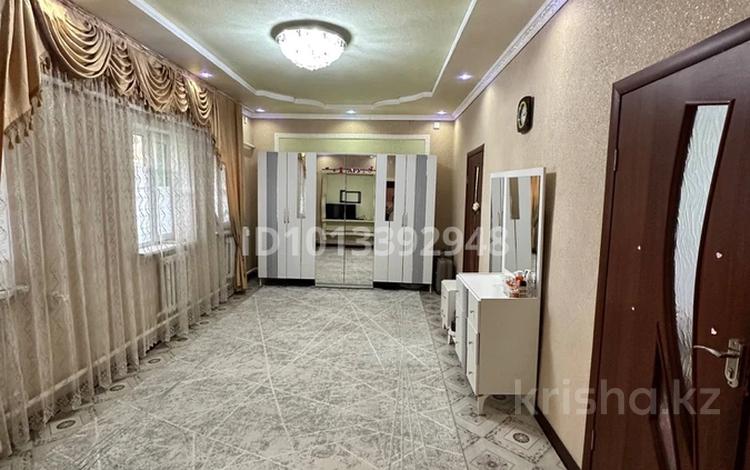 Жеке үй · 4 бөлме · 114 м² · 6 жүзд., Абая 80, бағасы: 35 млн ₸ в Жибек Жолы — фото 2