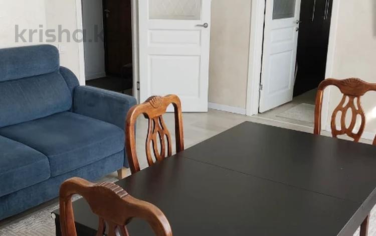 3-бөлмелі пәтер · 64 м² · 3/3 қабат, азаттык 26, бағасы: 27 млн ₸ в Атырау — фото 2