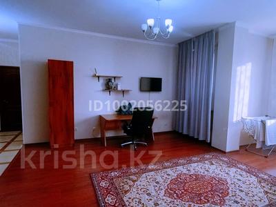 3-комнатная квартира · 95 м² · 5/22 этаж, Нажимеденова 10 — Таулсиздик за 450 000 〒 в Астане, Алматы р-н
