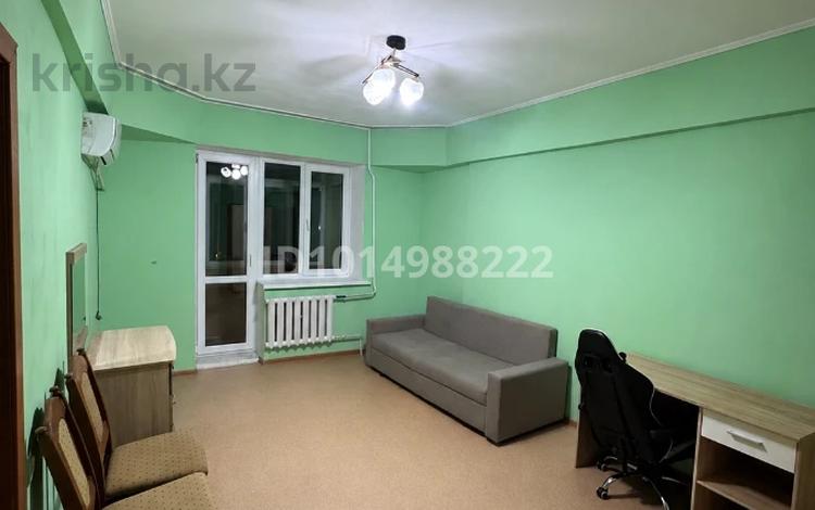 1-бөлмелі пәтер · 37.4 м² · 4/5 қабат, Ораза Жандосова 21 — Жарокова, бағасы: 34 млн ₸ в Алматы, Бостандыкский р-н — фото 2