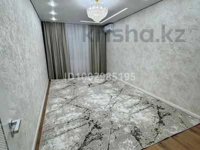 4-бөлмелі пәтер · 95 м² · 4/5 қабат, 11-й мкр 15, бағасы: 35 млн ₸ в Актау