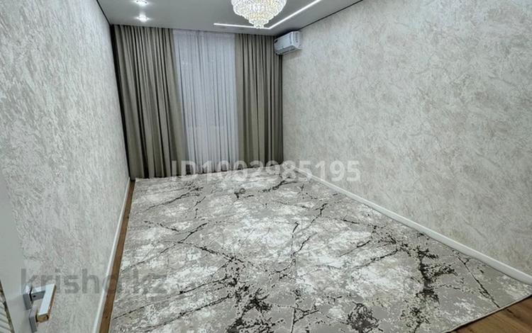 4-бөлмелі пәтер · 95 м² · 4/5 қабат, 11-й мкр 15, бағасы: 35 млн ₸ в Актау — фото 2