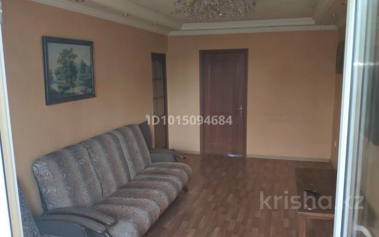 3-комнатная квартира · 58 м² · 5/5 этаж, мкр №2 — Находится в пяти минутах ходьбы от гранд парка и рынка Сары-арка. за 330 000 ₸ в Алматы, Ауэзовский р-н — фото 5