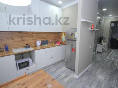 2-комнатная квартира · 42 м² · 8 этаж, Торекулова 95 за 42.5 млн ₸ в Алматы, Алмалинский р-н