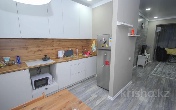 2-бөлмелі пәтер · 42 м² · 8 қабат, Торекулова 95, бағасы: 42.5 млн ₸ в Алматы, Алмалинский р-н — фото 19