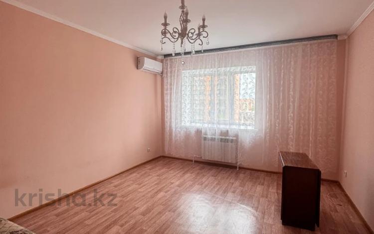 1-бөлмелі пәтер · 42.9 м² · 4/9 қабат, мкр. Алтын орда, бағасы: 17.5 млн ₸ в Актобе — фото 2