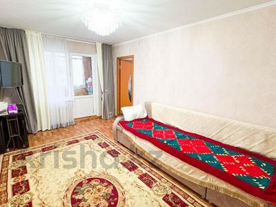 2-бөлмелі пәтер · 43 м² · 4/4 қабат, Микр Жетису, бағасы: 13 млн ₸ в Талдыкоргане, мкр Жетысу