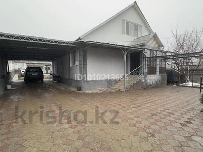 Отдельный дом · 10 комнат · 275 м² · 8 сот., мкр Акжар, Ақжар ш/а. 15 — Көктерек көшемі за 2.6 млн 〒 в Алматы, Наурызбайский р-н