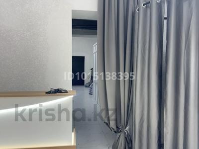 Склады, кабинеты и рабочие места, студии · 30 м² за 200 000 ₸ в Астане, Нура р-н