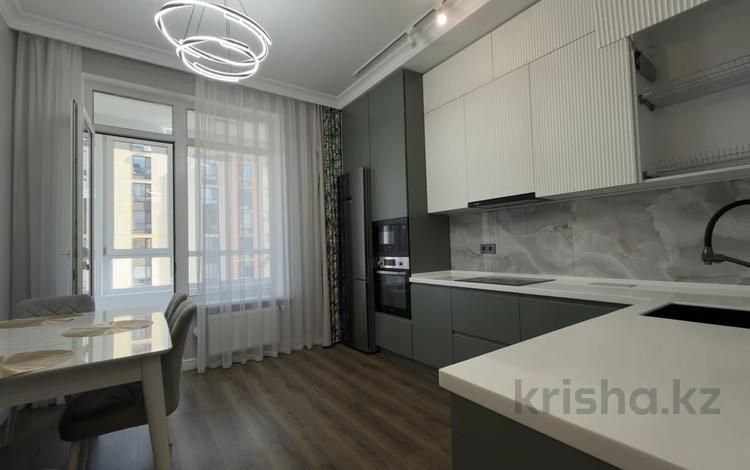 3-комнатная квартира · 104 м² · 5/9 этаж, А. Бокейхан 44 за 750 000 ₸ в Астане, Есильский р-н — фото 2