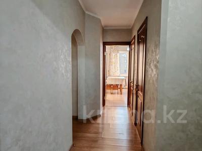 4-комнатная квартира · 85.2 м² · 9/9 этаж, Утепбаева за 33 млн 〒 в Семее