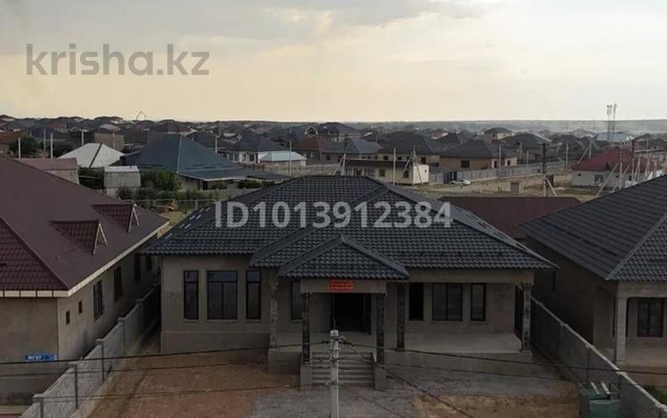 Отдельный дом · 4 комнаты · 272 м² · 8 сот., мкр Достык 2091 — Мкр.Достық ул. Жигер угол Қызылкөл за 40 млн ₸ в Шымкенте, Абайский р-н — фото 2