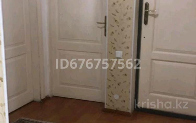 4-комнатная квартира · 75 м² · 5/5 этаж, 8-й микрорайон, Аскарова 34 — Мангельдина за 25 млн ₸ в Шымкенте, Туран р-н — фото 2