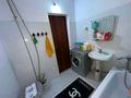 3-комнатная квартира · 70 м² · 8/9 этаж, мкр Нурсат, Мкр Нурсат, синий дом 54/60 — Сейітжан қари мешіті за 24.5 млн ₸ в Шымкенте, Каратауский р-н — фото 10