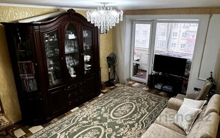 3-бөлмелі пәтер · 63 м² · 4/5 қабат, Молдагуловойа 5, бағасы: 250 000 ₸ в Уральске — фото 2