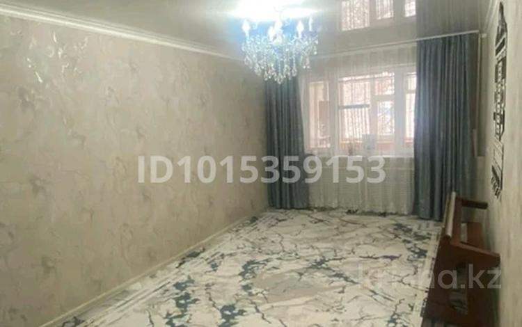 3-комнатная квартира · 60 м² · 1/5 этаж, Рысқұлов 57 за 15 млн ₸ в Кентау — фото 2