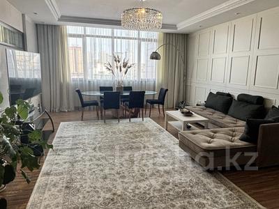 4-комнатная квартира · 140 м² · 9/20 этаж, Р.Кошкарбаева 10 за 950 000 ₸ в Астане, Сарайшык р-н