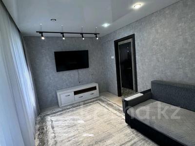 Продажа квартир в Восточно-Казахстанской обл.: 3-комнатная квартира · 49.9 м² · 2/2 этаж, Мира 32 за 10.8 млн 〒 3-комнатная квартира · 49.9 м² · 2/2 этаж, Мира 32 за 10.8 млн 〒 в Усть-Каменогорске