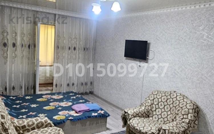 1-бөлмелі пәтер · 45 м² · 3/5 қабат, Айбергенова 1а, бағасы: 12 000 ₸ в Шымкенте — фото 2
