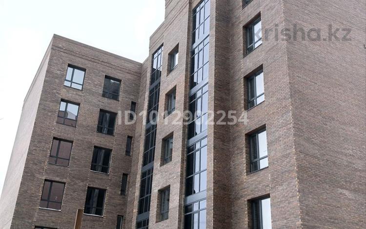 2-комнатная квартира · 38 м² · 1/5 этаж, мкр Юго-Восток, Муканова 1/14 за 19.5 млн ₸ в Караганде, Казыбек би р-н — фото 2