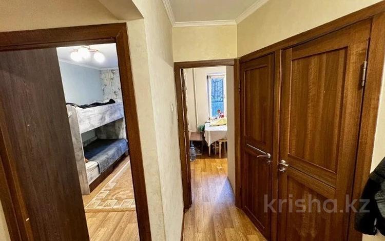 3-бөлмелі пәтер · 59 м² · 1/5 қабат, мкр Аксай-3 11, бағасы: 35 млн ₸ в Алматы, Ауэзовский р-н — фото 2