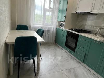 3-бөлмелі пәтер · 65 м² · 6/9 қабат, Кизатова, бағасы: 30.6 млн ₸ в Петропавловске