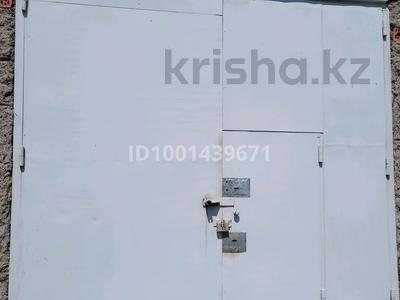 Гараж · 51 м² · Майкудук, 14 мкр ряд 2 — 14 микрорайон, бағасы: 2.5 млн ₸ в Караганде, Алихана Бокейханова р-н
